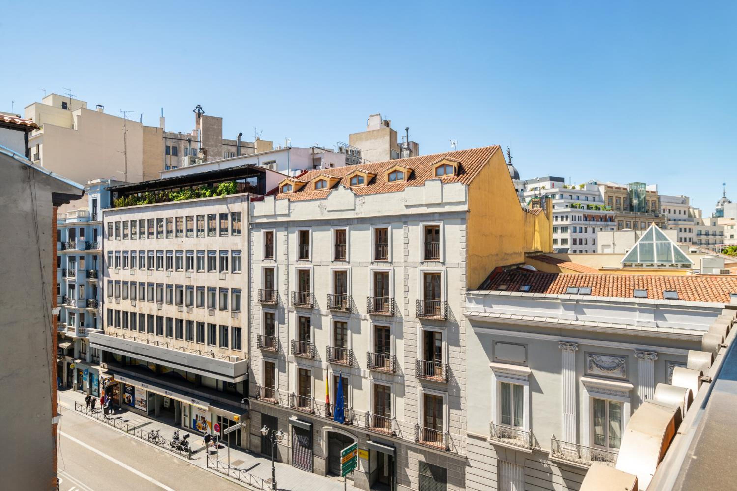 Dobo Madrid SB20