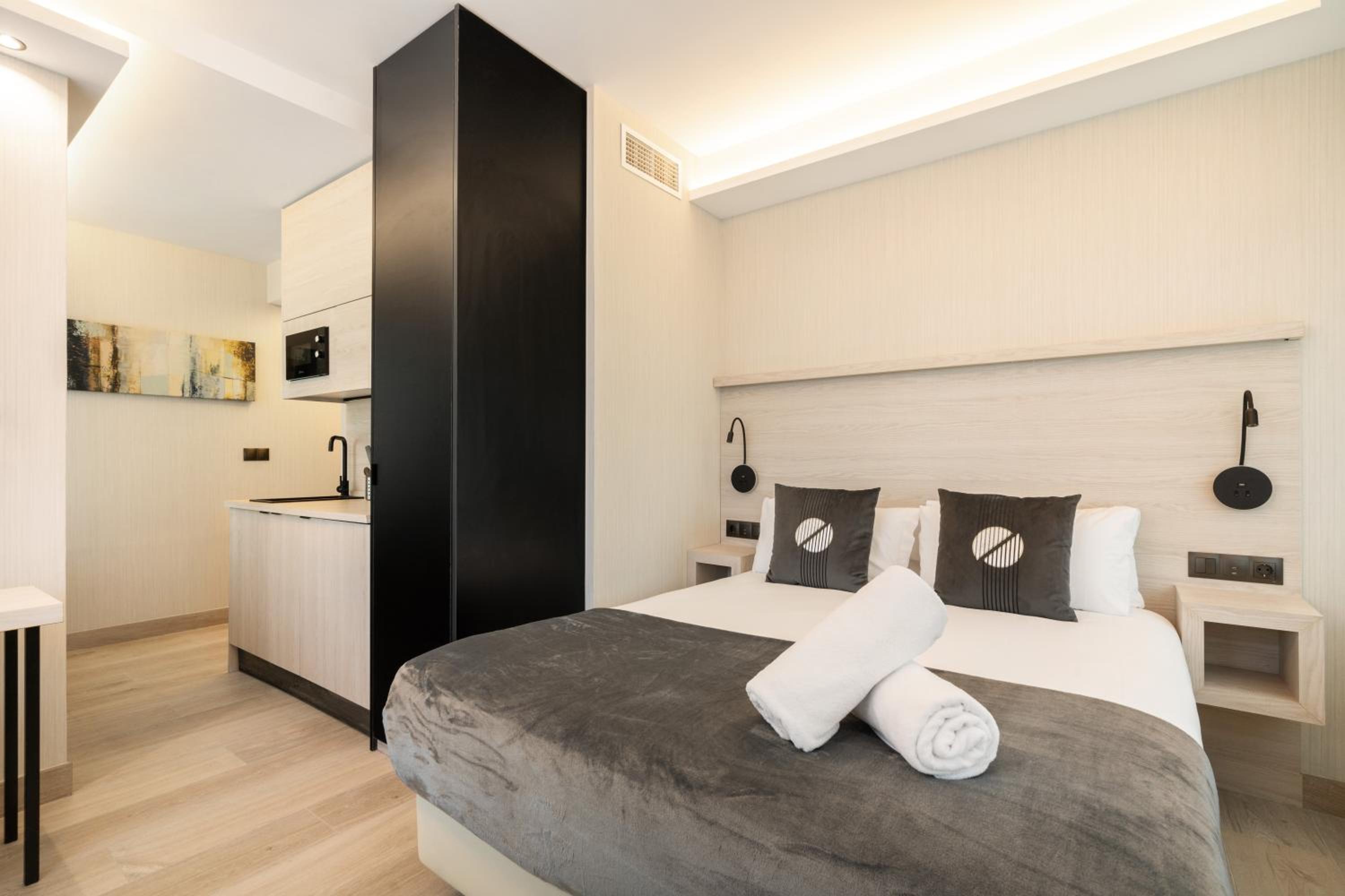 Dobo Madrid SB20
