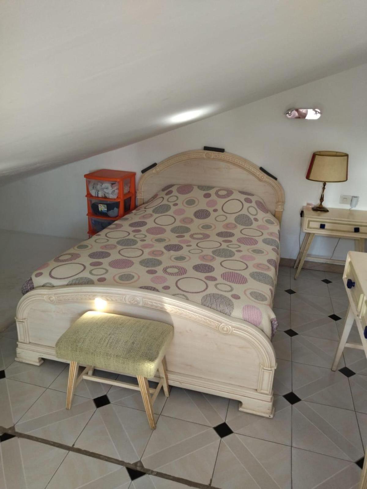 Mini estudio Centro Reyes de España