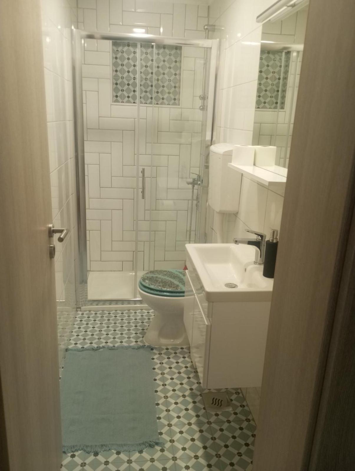 Lovorka Apartmani
