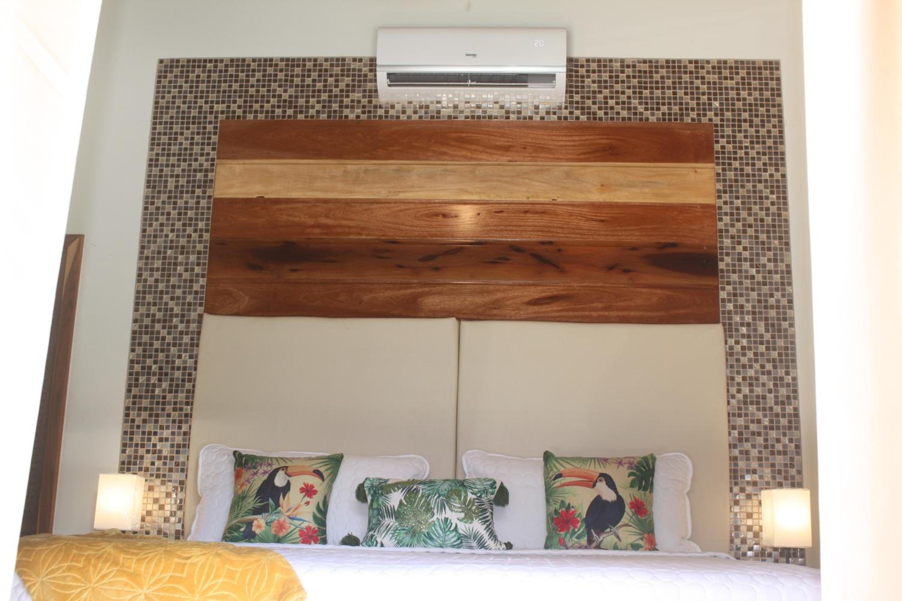 Pur Private Suites