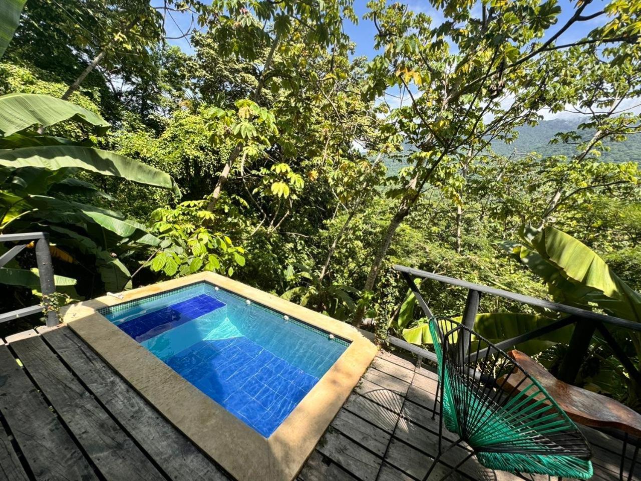 Lodge Cacao