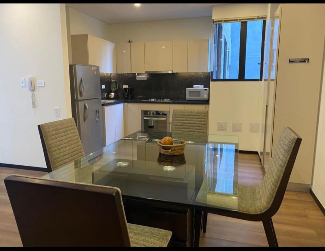 Bello apartamento cerca al parque de la 93