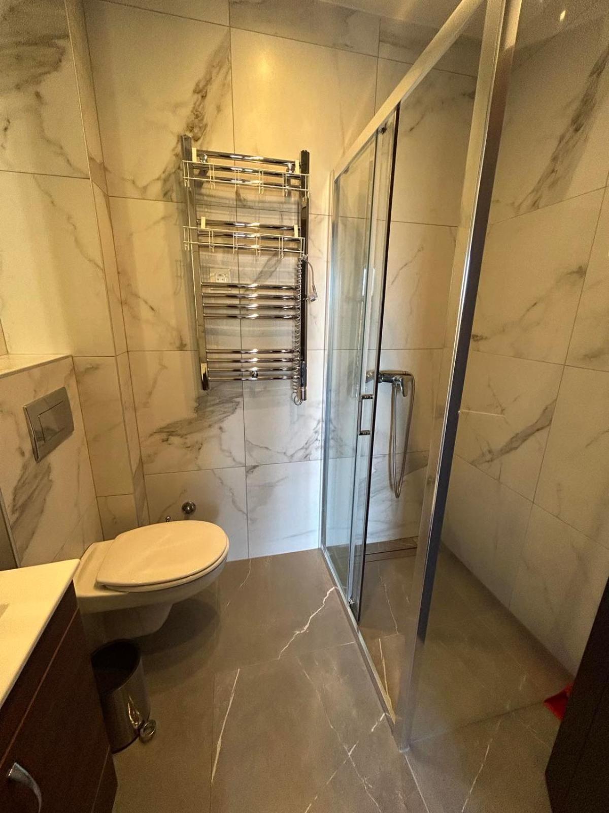 Apartman 57, Titova vila, Zlatibor