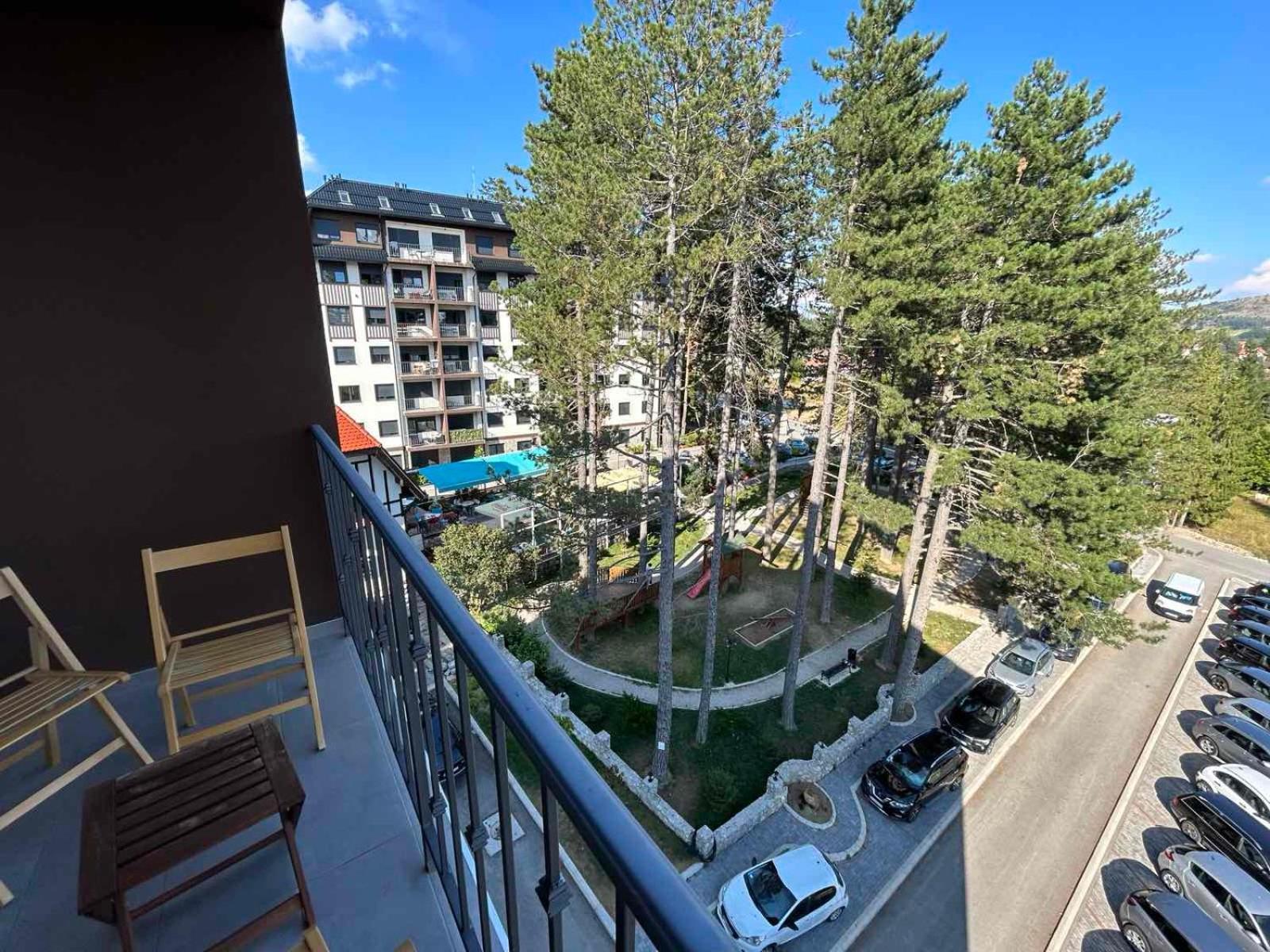 Apartman 57, Titova vila, Zlatibor
