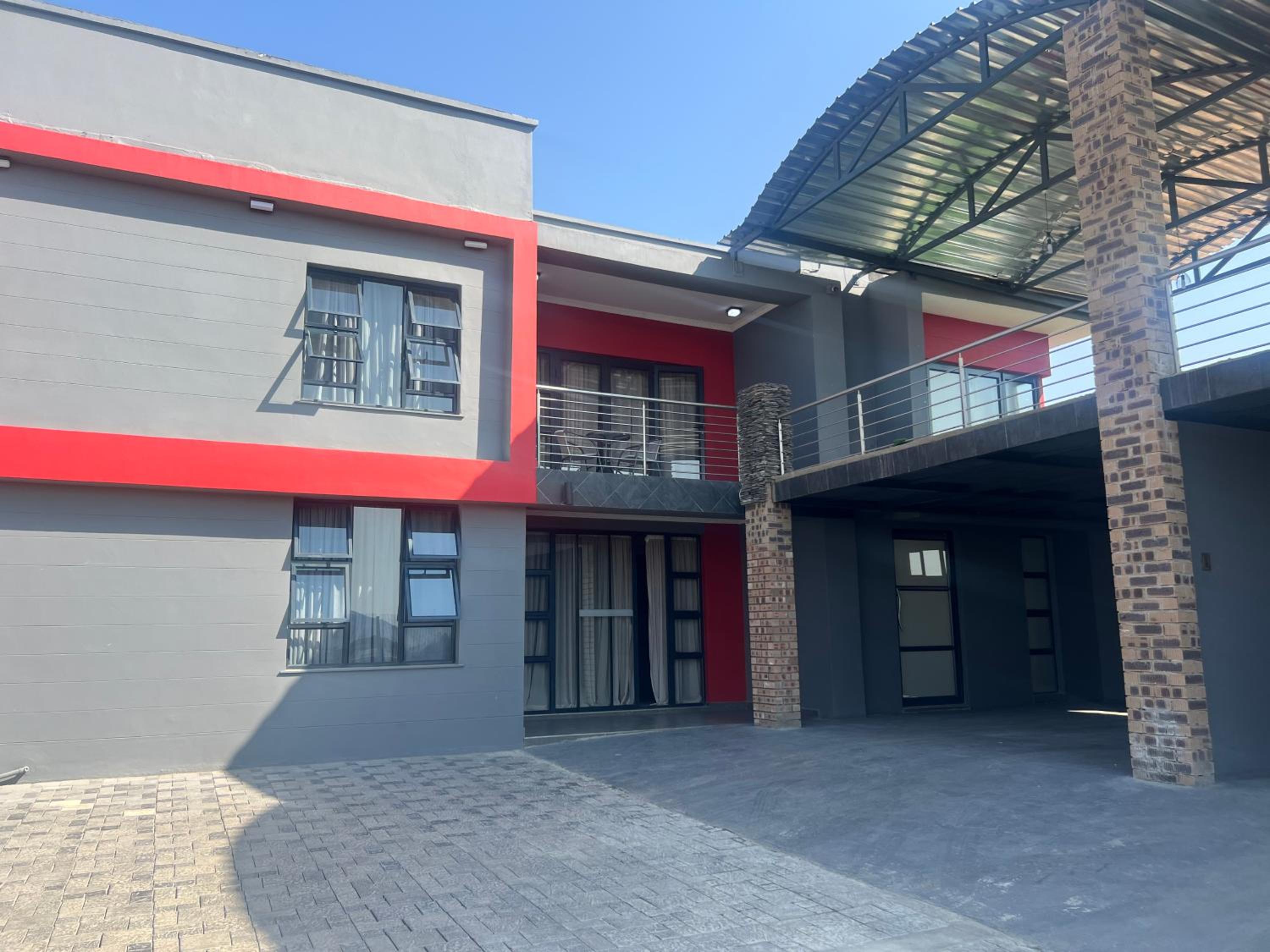 Vista Royale Luxury Villas