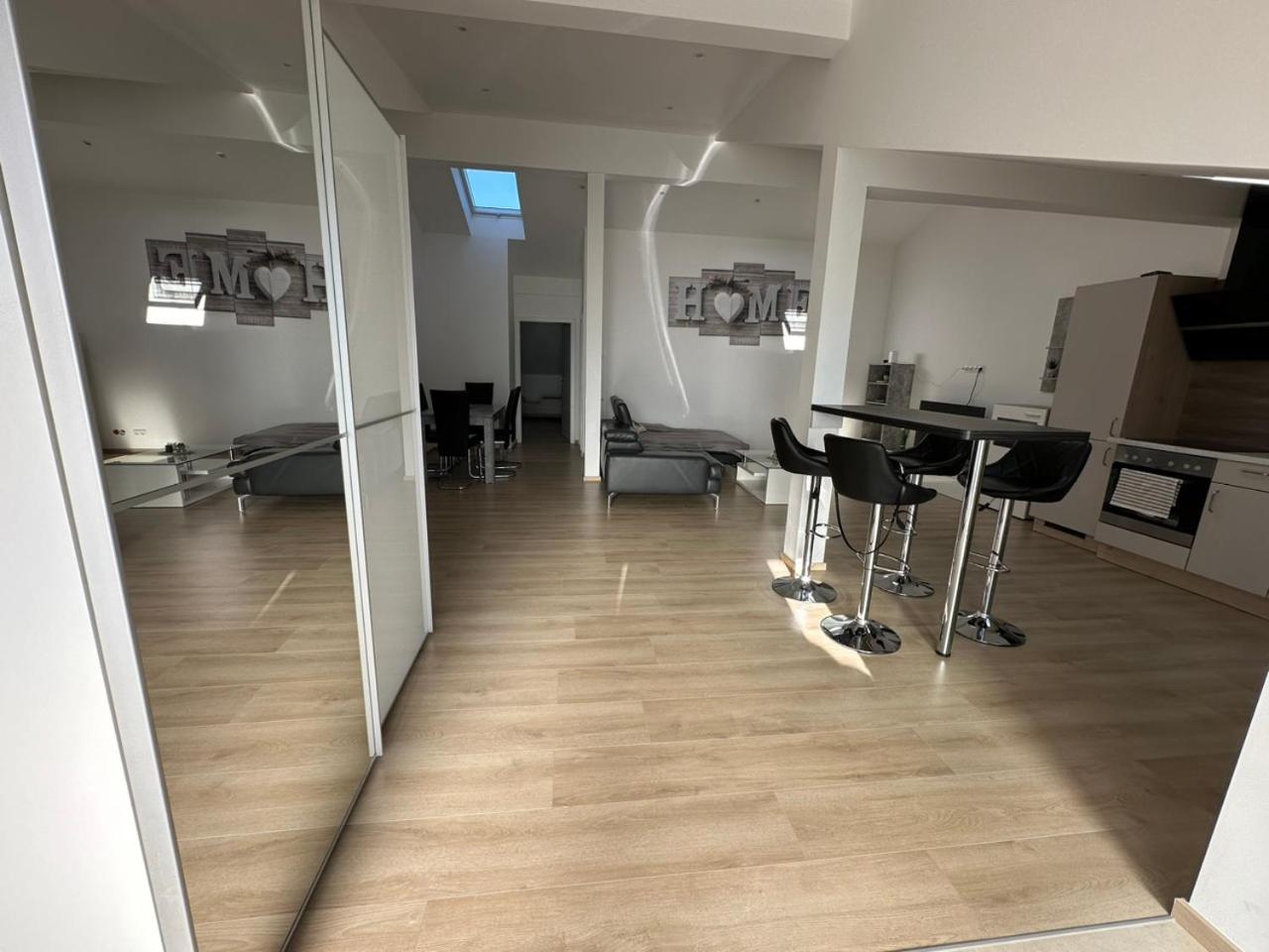 Große FerienWohnung 3 Schlafzimmer Neubau Gästehaus 120m2