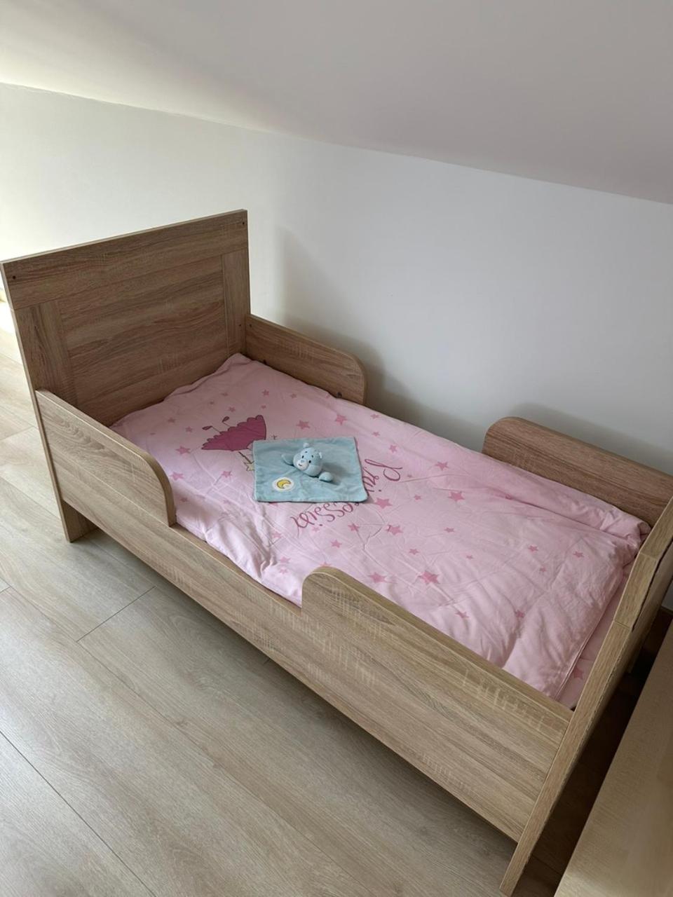 Große FerienWohnung 3 Schlafzimmer Neubau Gästehaus 120m2