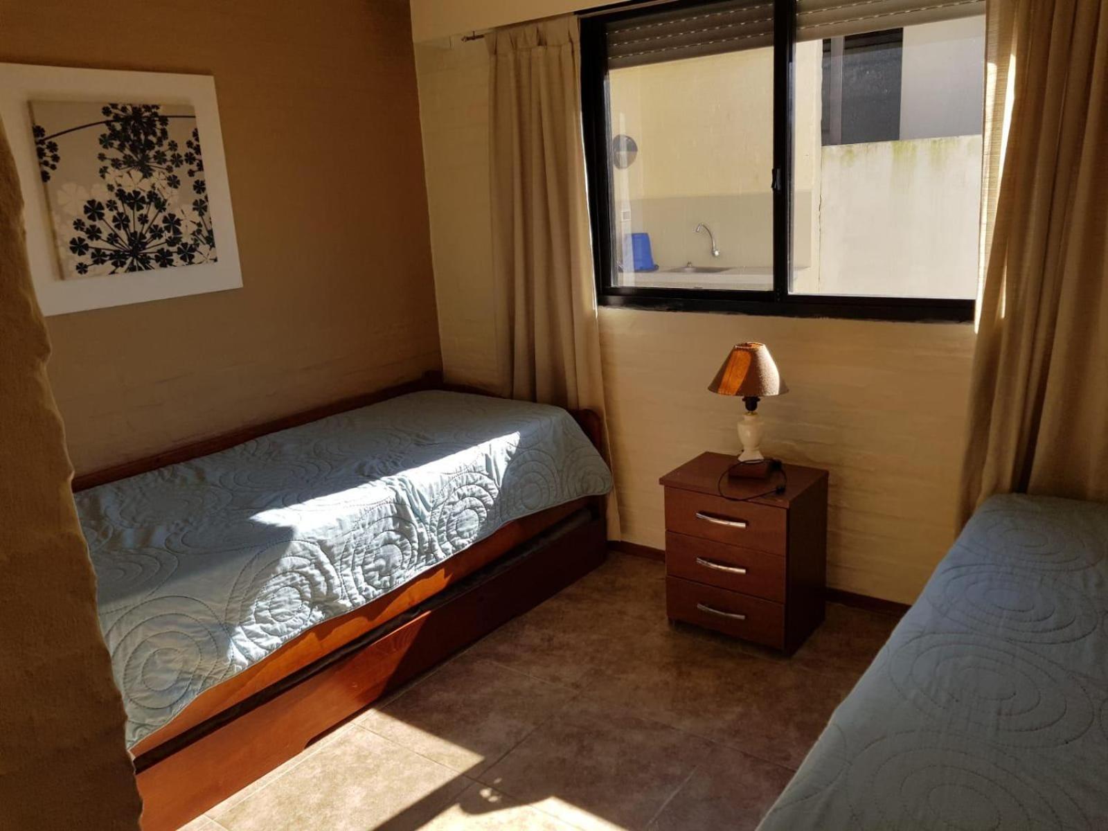 Casas Piriapolis, calle Eduardo Mondello view 5