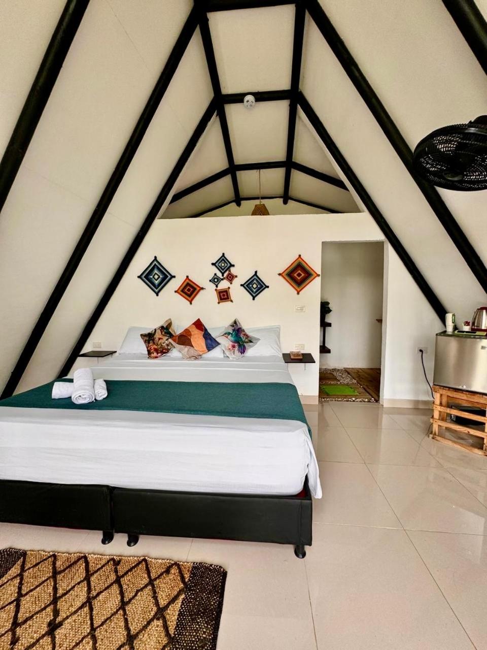 Lodge Cacao