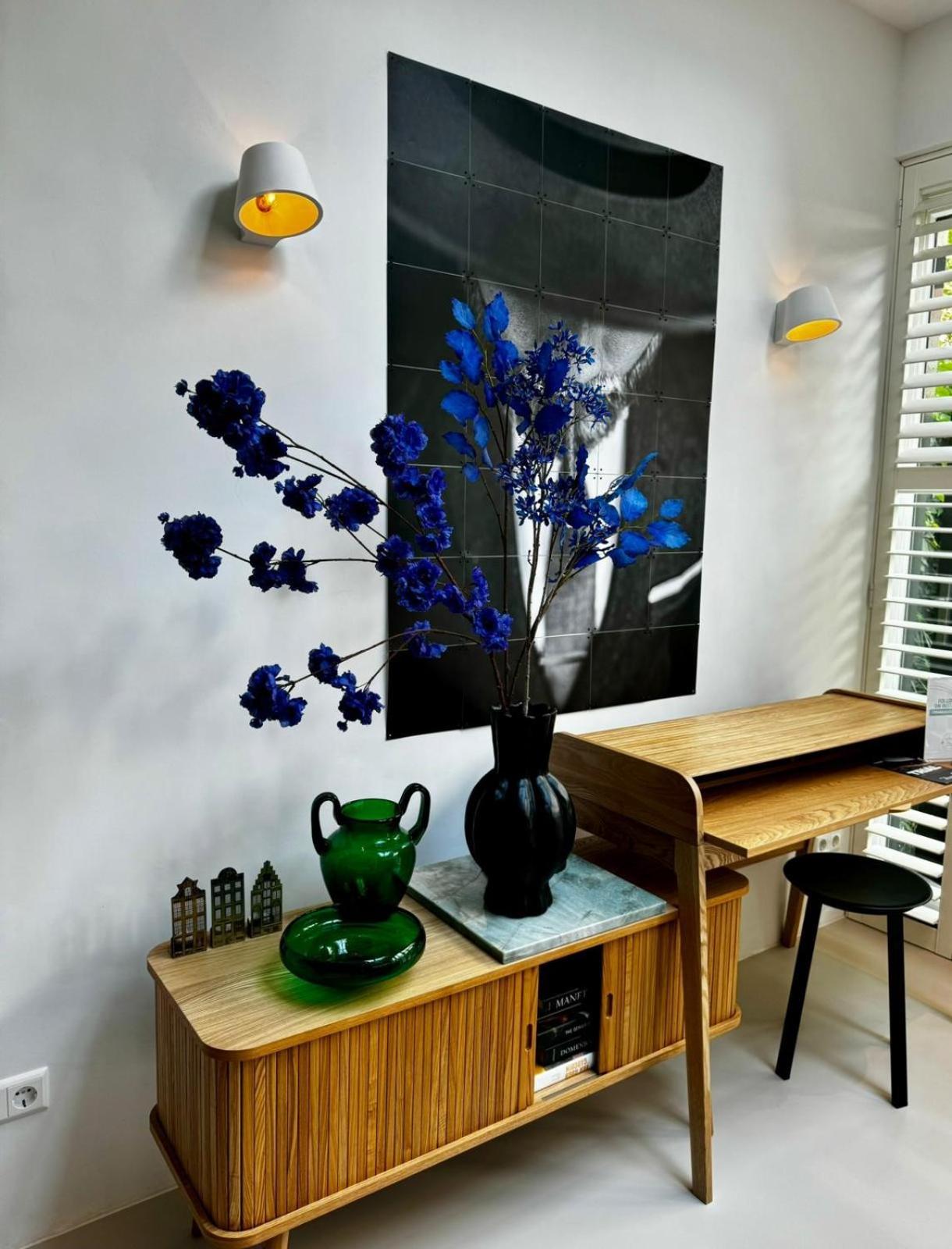 B&B Urban Oasis with Free Parking