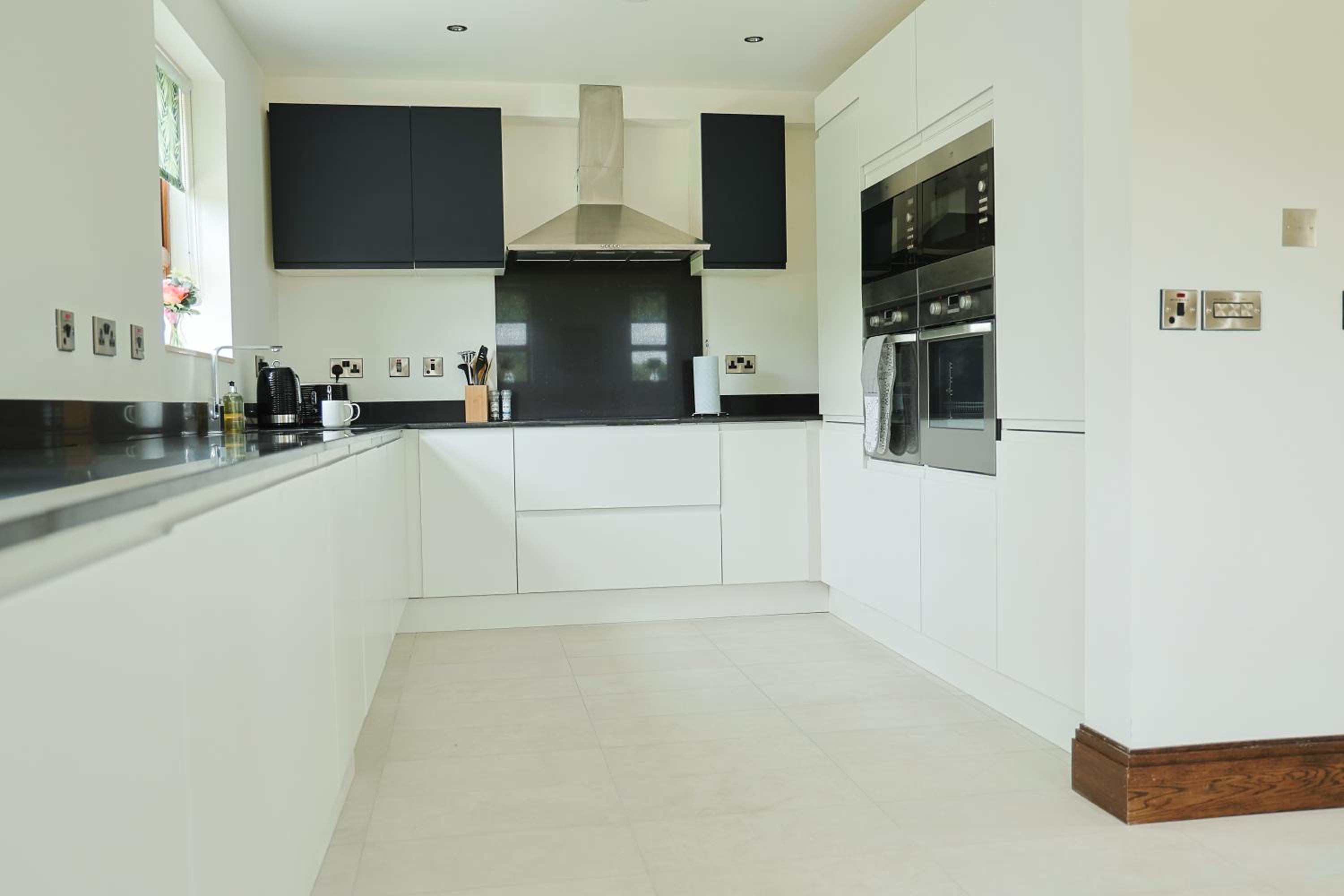 Meadow View House - Spacious Family Retreat in the Heart of Donegal view 4