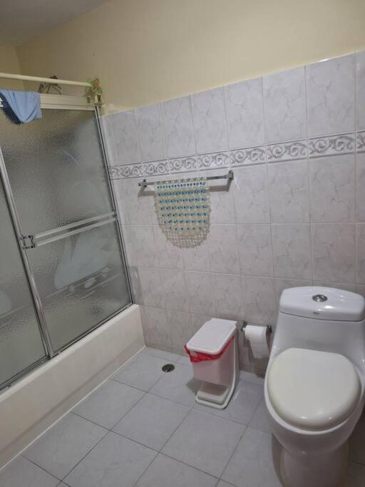 Casa Amueblada y Amplia