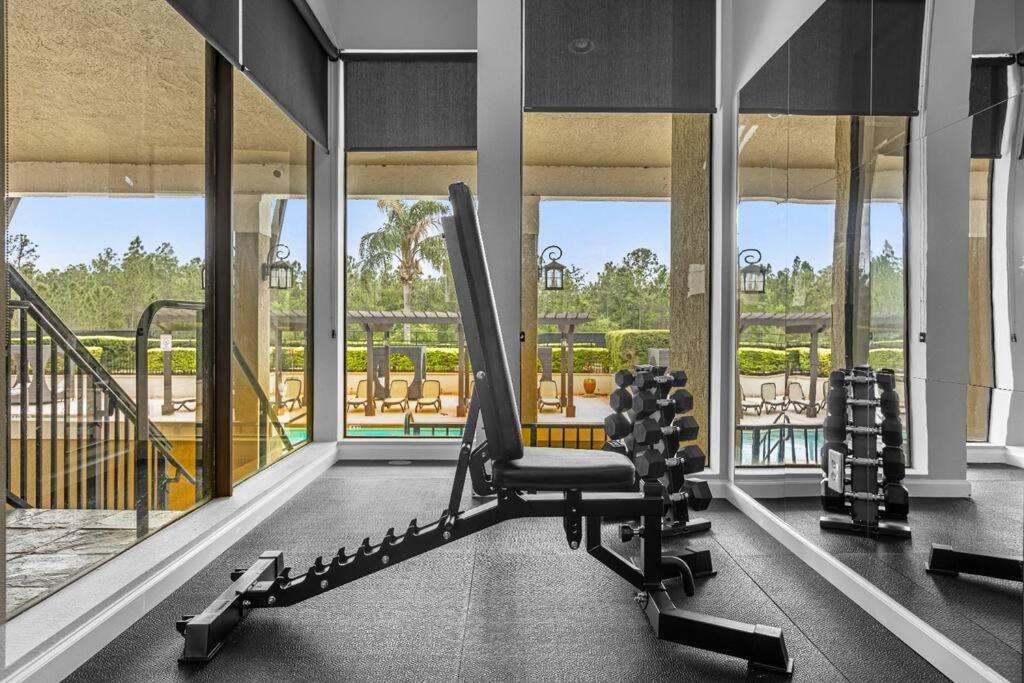 Stunning 4BR Family Townhome 5 min from Disney World