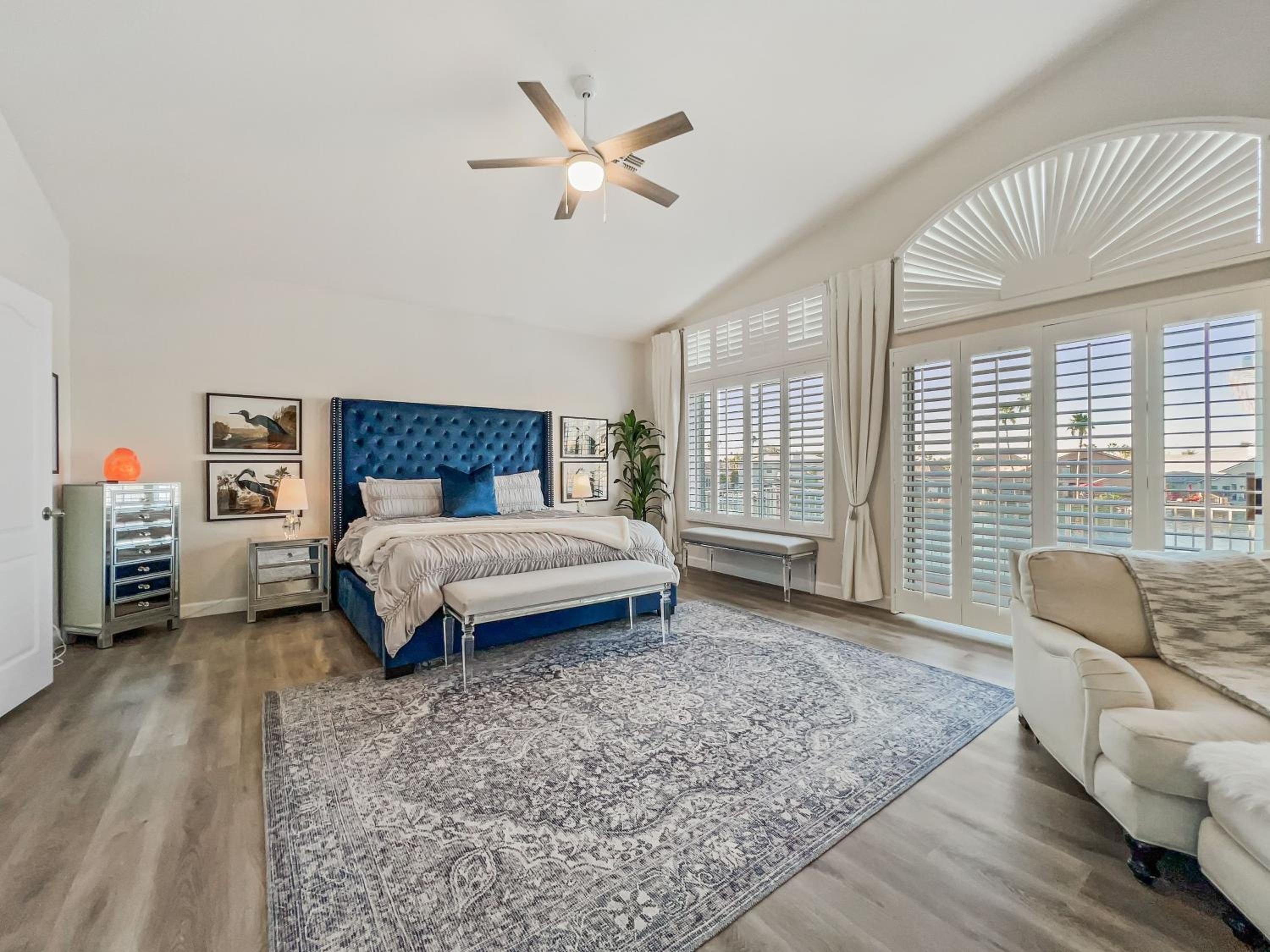 Edgewater Gilbert