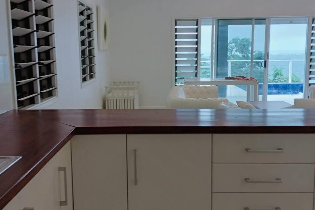 La Brise De Mer - 4 Bed Pool Stunning Views view 3