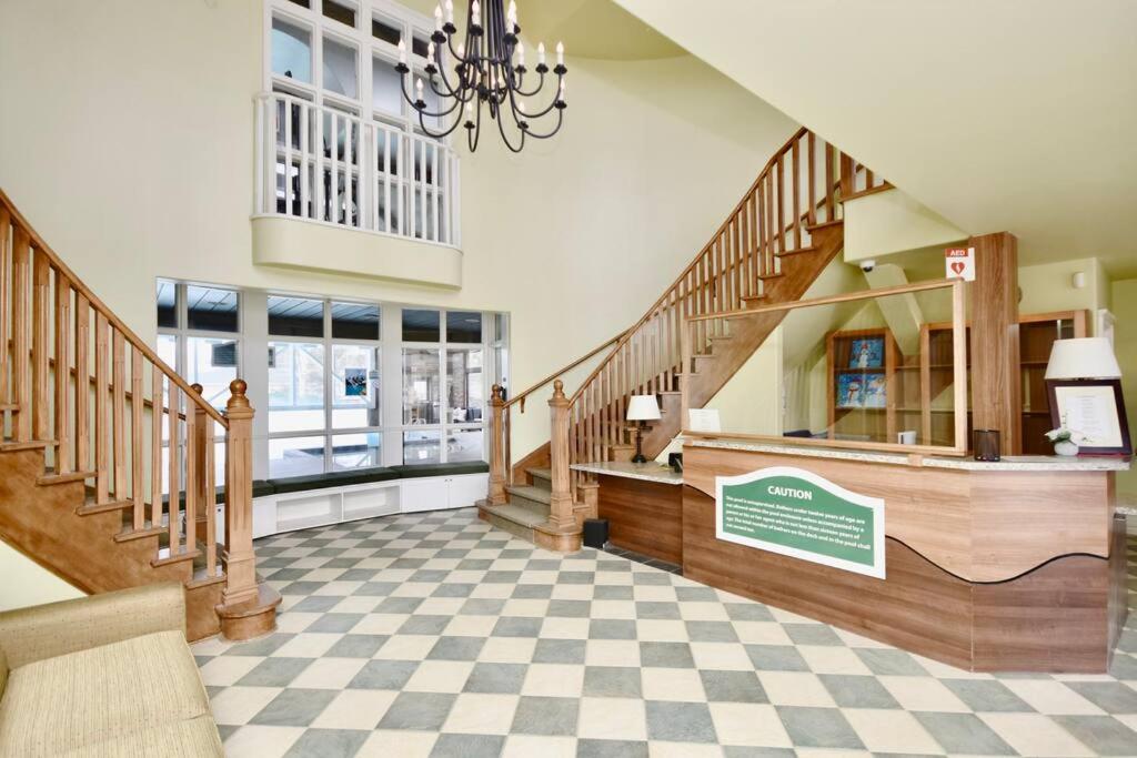 Luxury Suite, Jacuzzi, Full Kitchen, Heated Pool