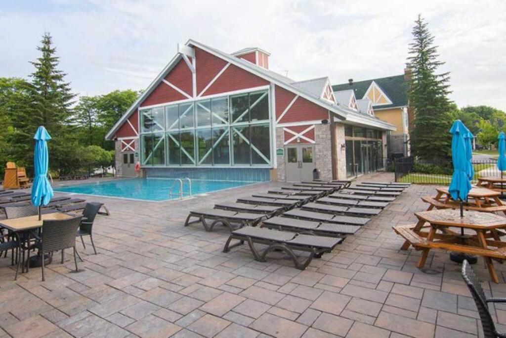 Luxury Suite, Jacuzzi, Full Kitchen, Heated Pool