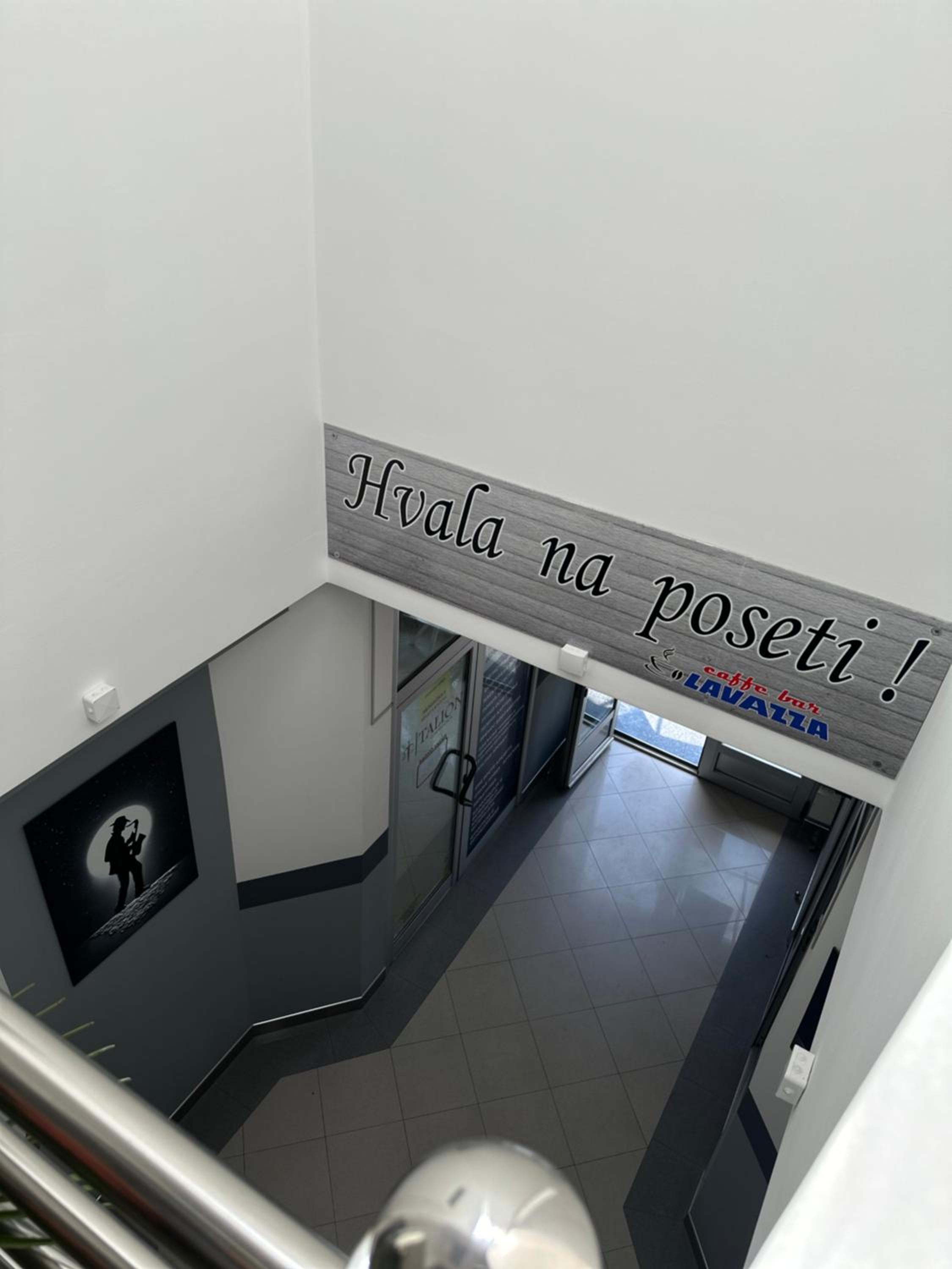 Photo 43