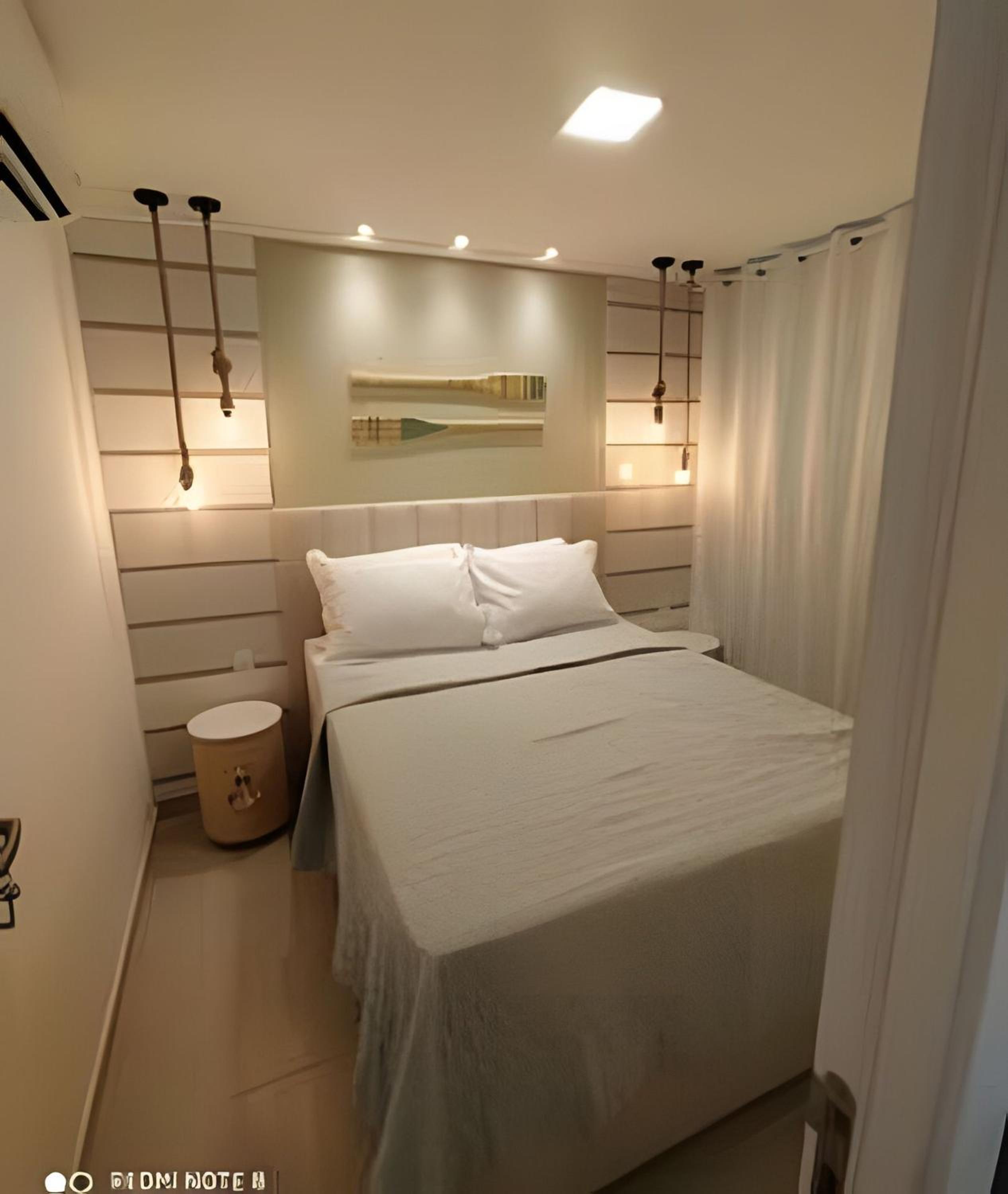 Flat térreo com piscina privativa