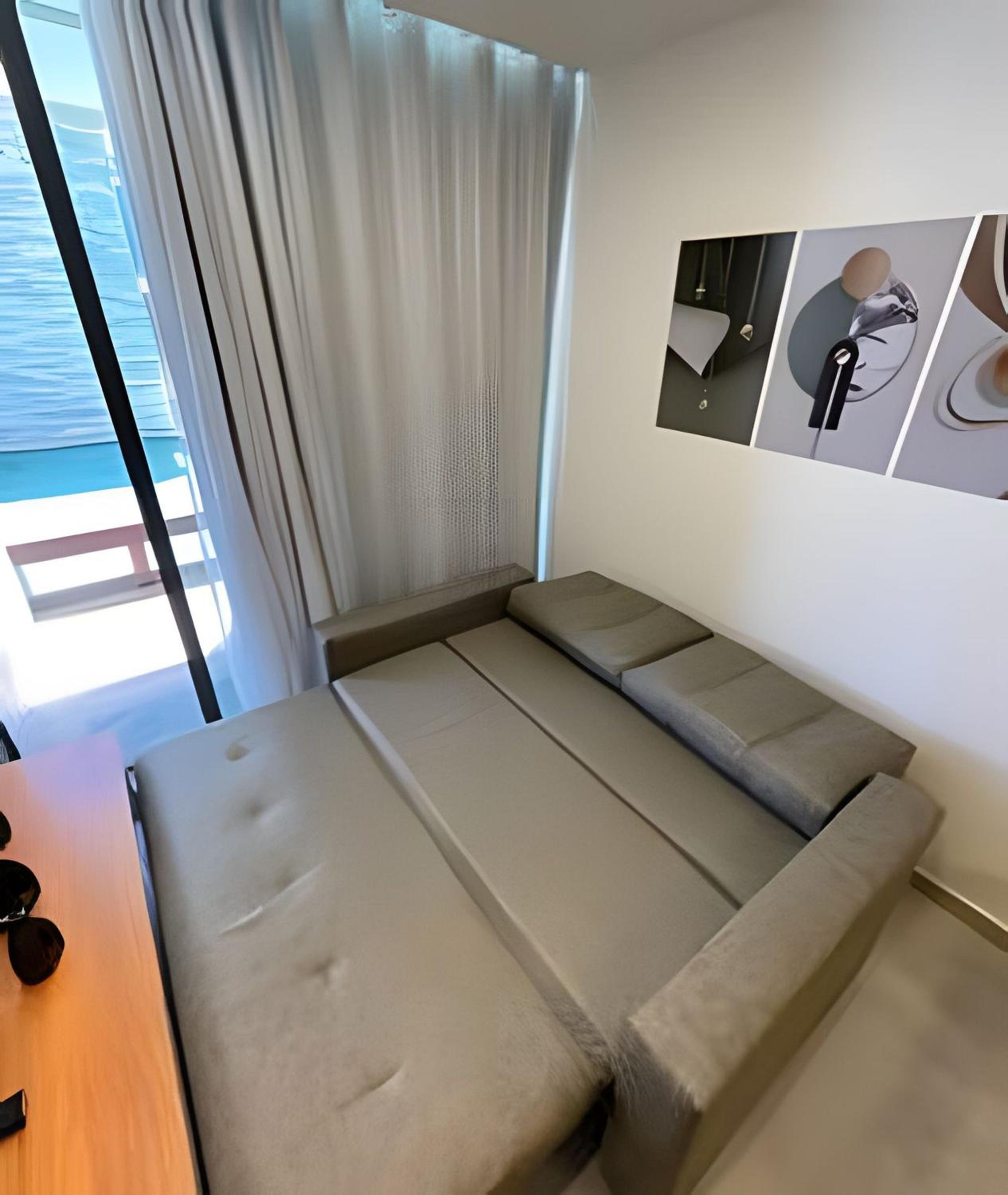 Flat térreo com piscina privativa