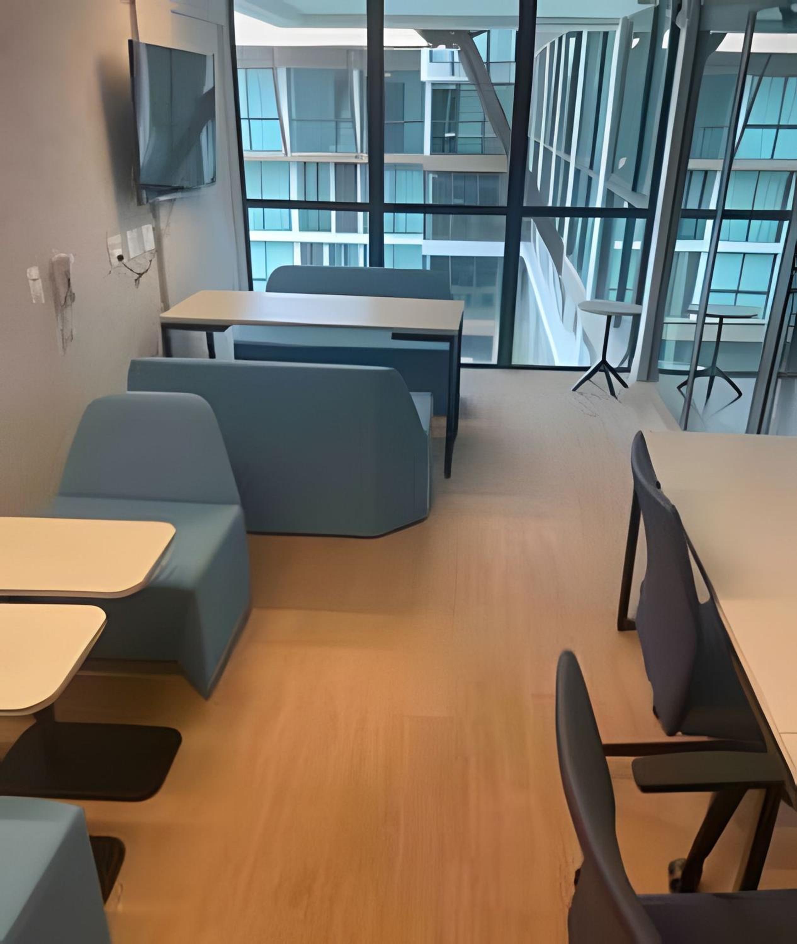 Flat térreo com piscina privativa