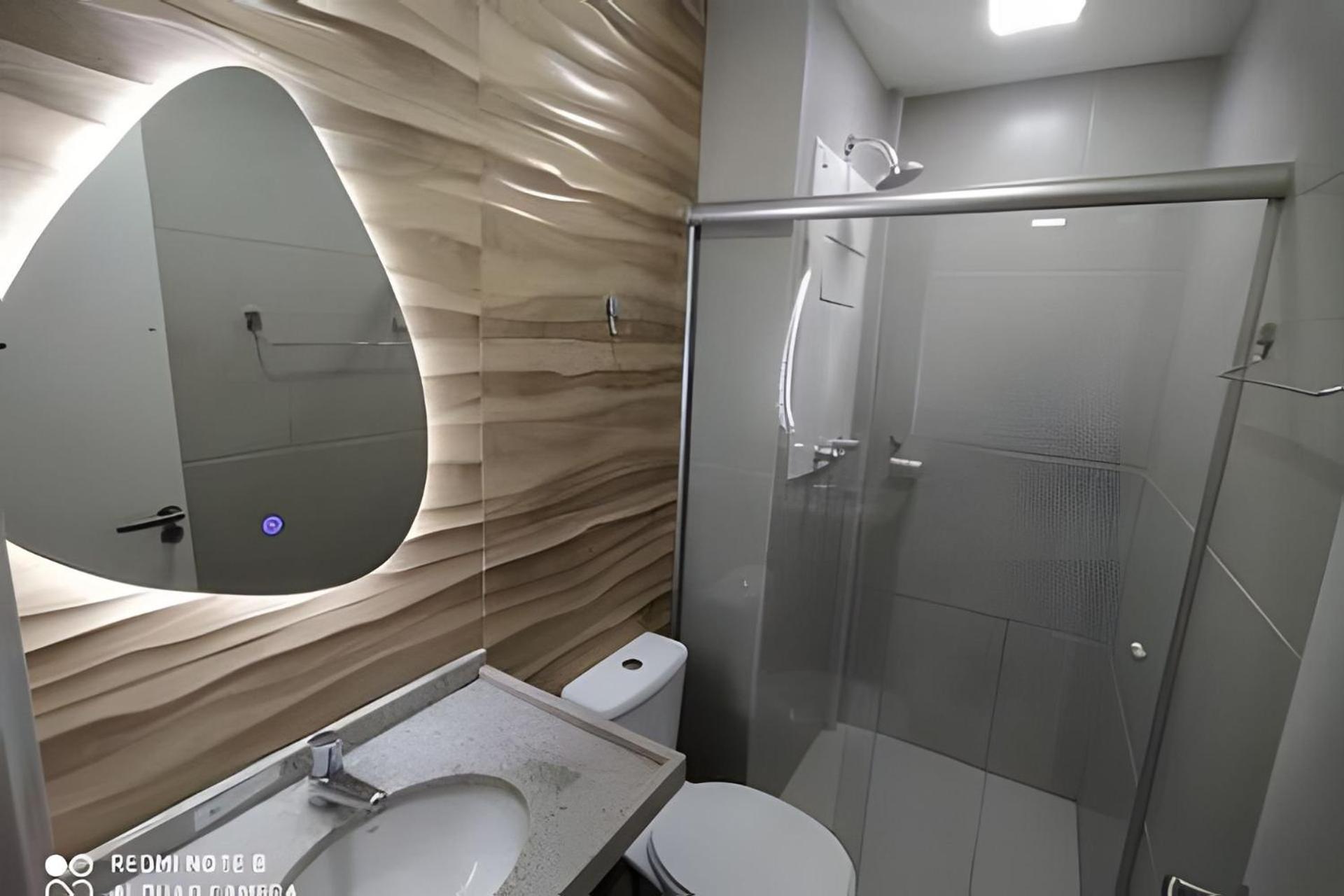 Flat térreo com piscina privativa