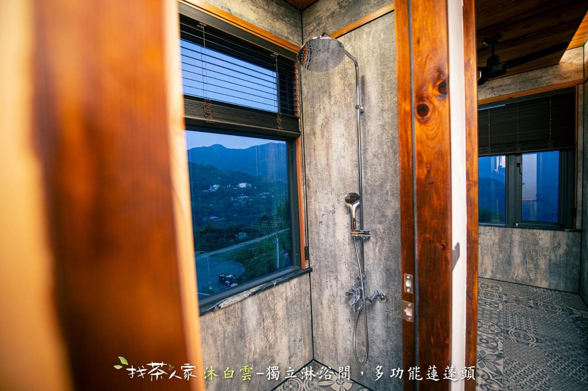 Photo 30