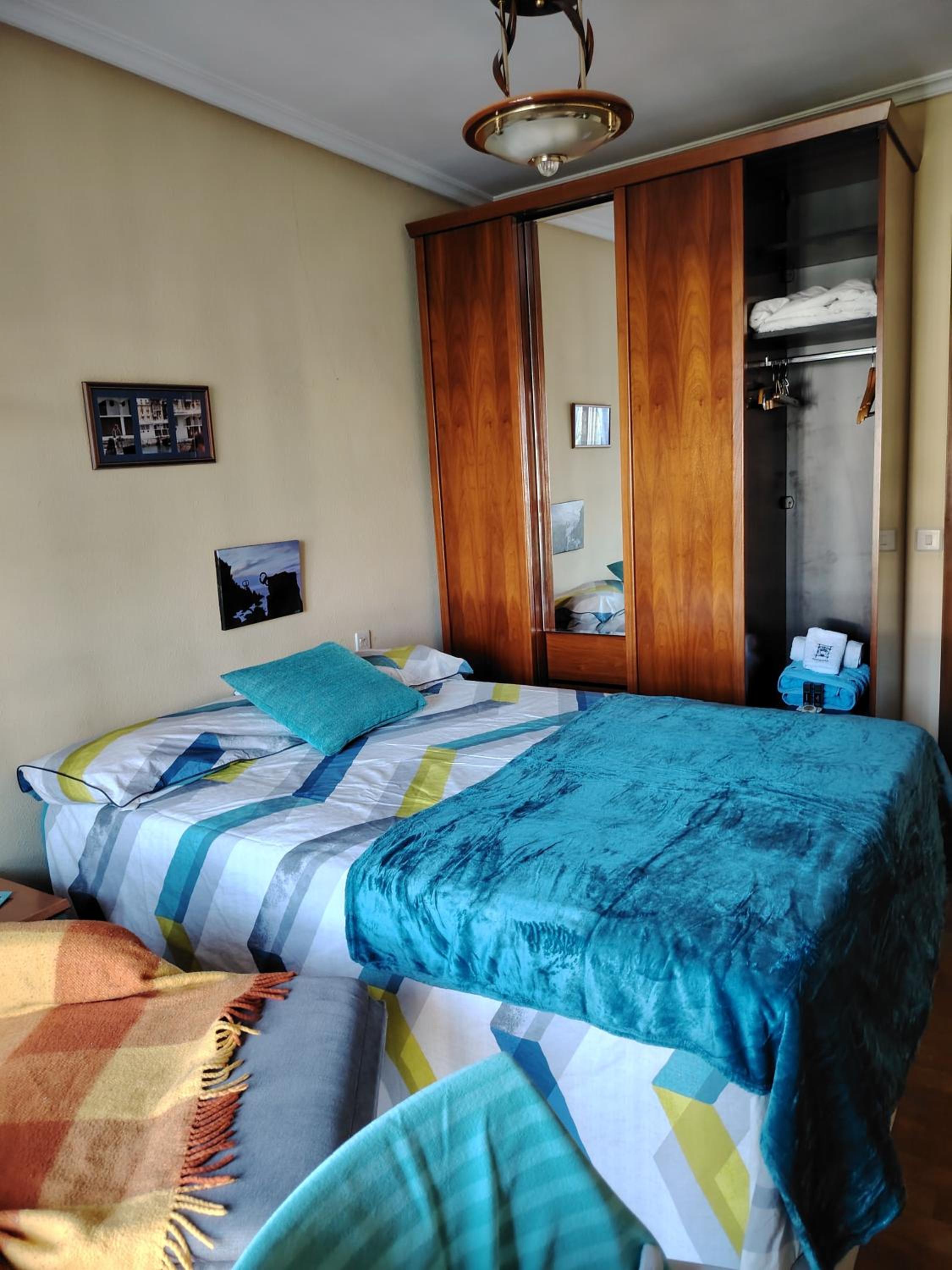 Habitación doble Deluxe en piso compartido en Astigarraga