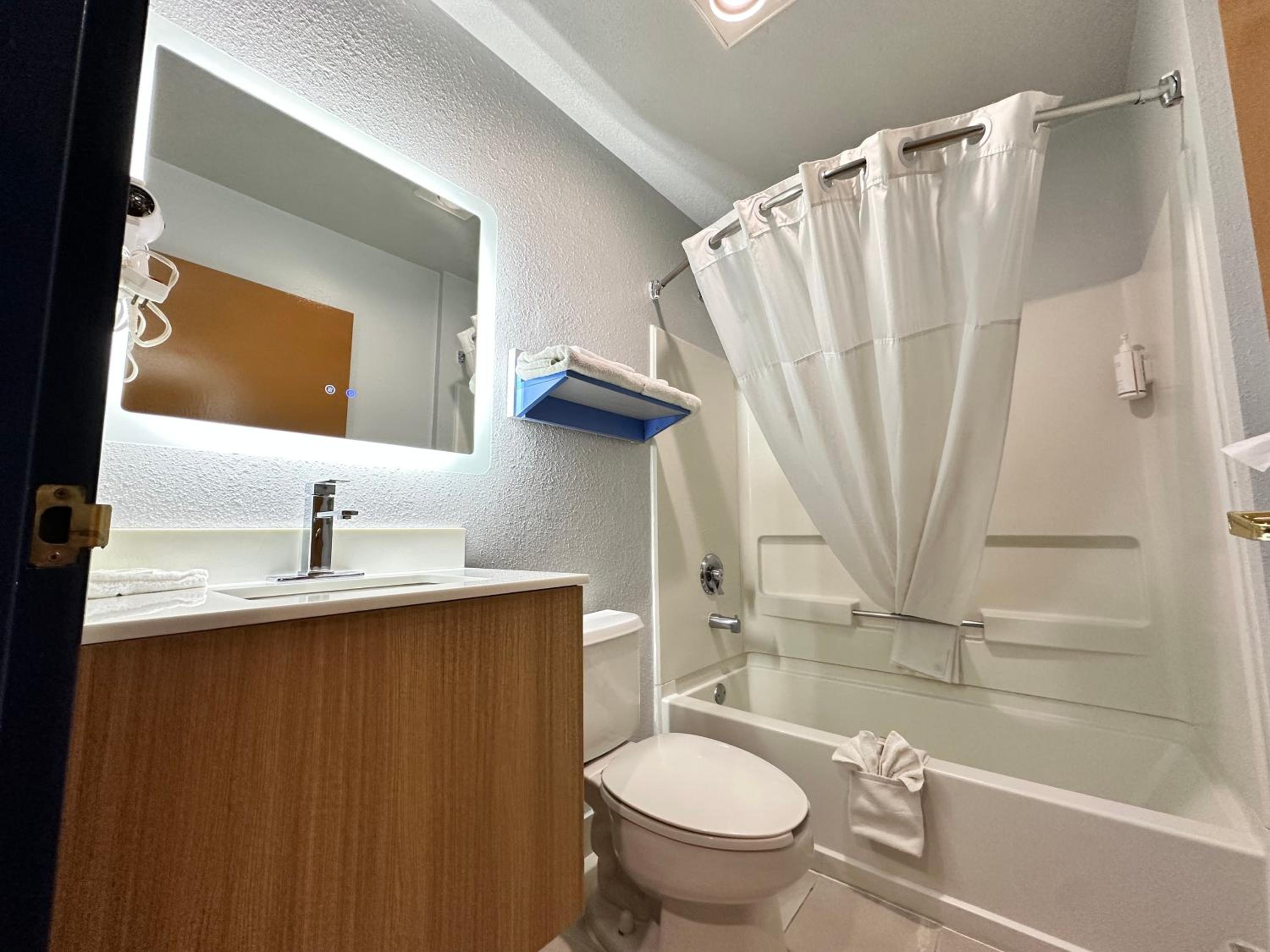 Microtel Inn & Suites by Wyndham Gallup - PET FRIENDLY, Billede 41