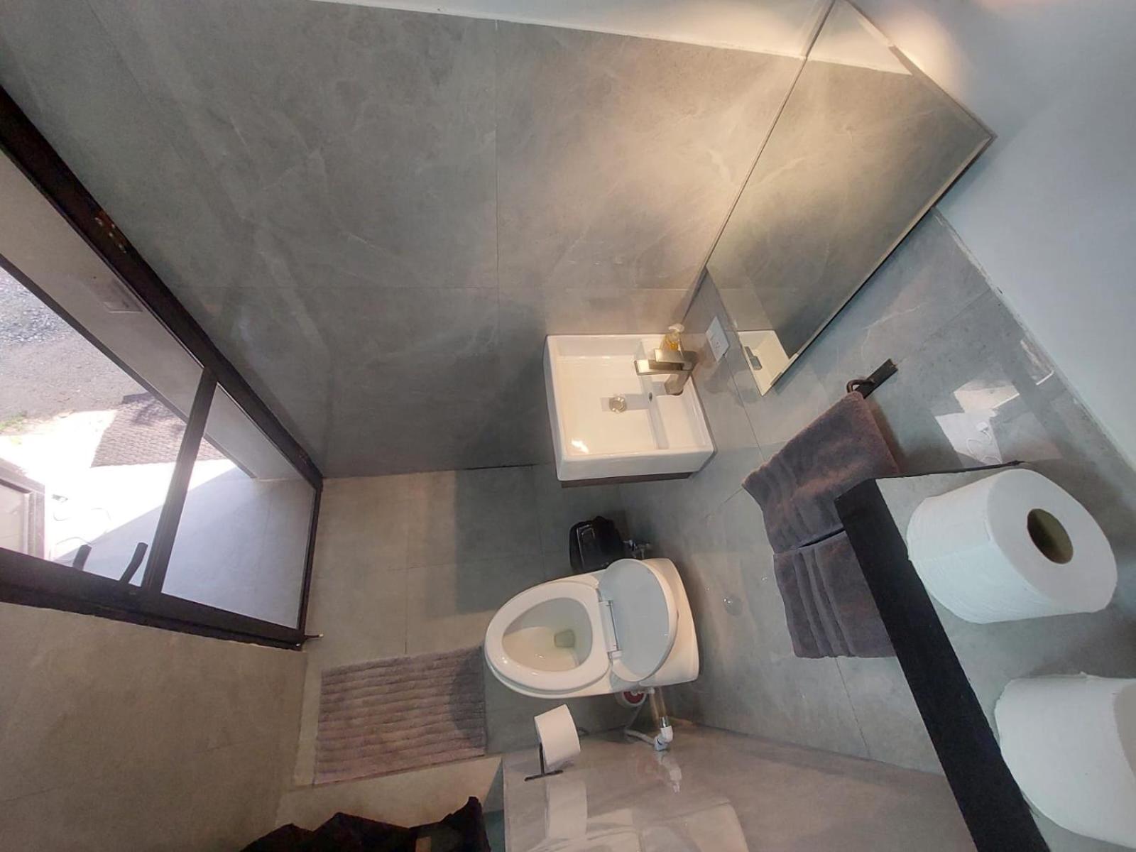 Villa Tel Aviv - Modern & Stylish Private Suite by Playa Chiquita