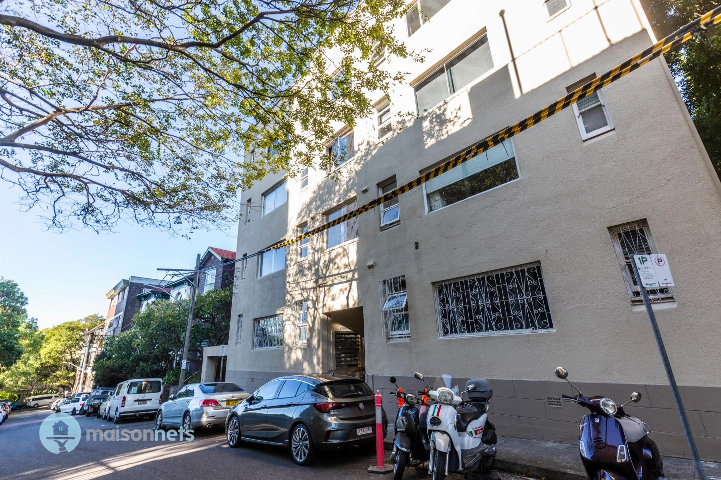 Top Floor 1 Bedroom Apt Sunroom Close To CBD