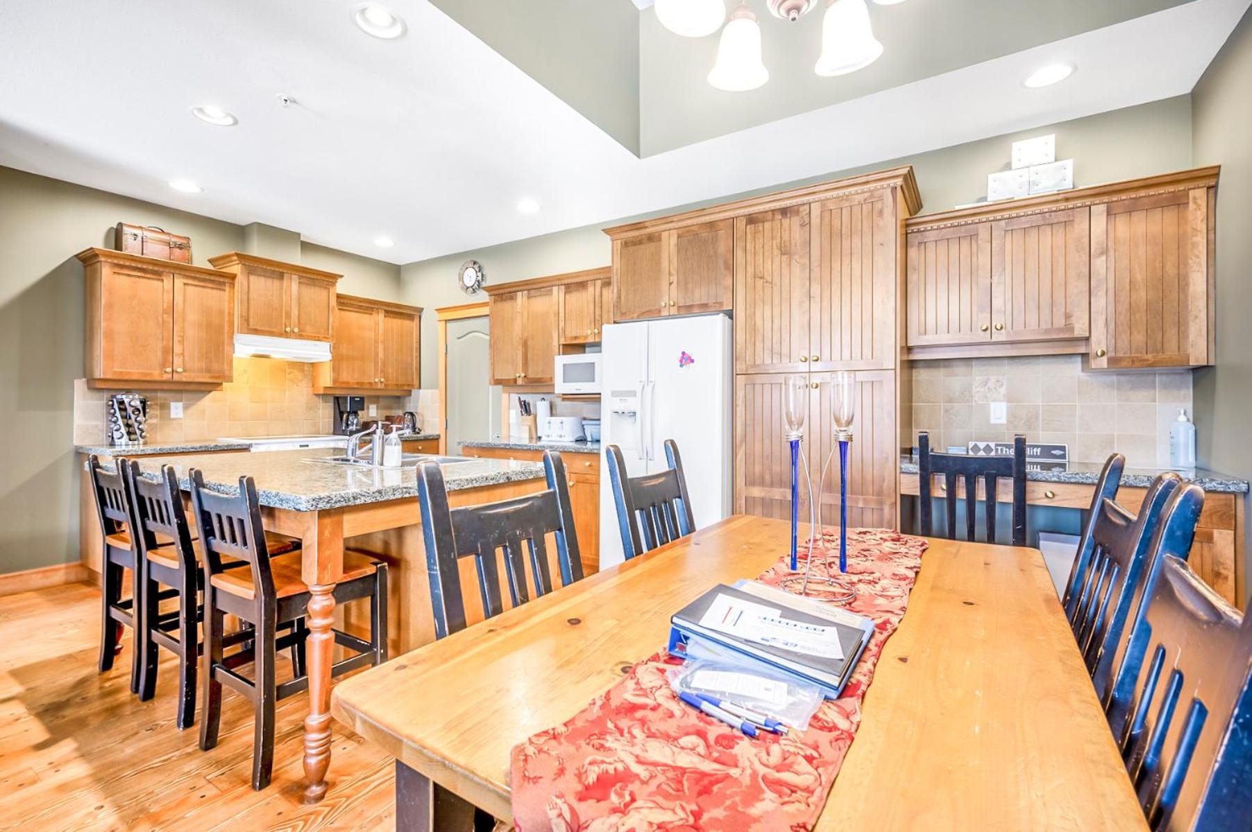 Treetops Ski Luxury Townhouse
