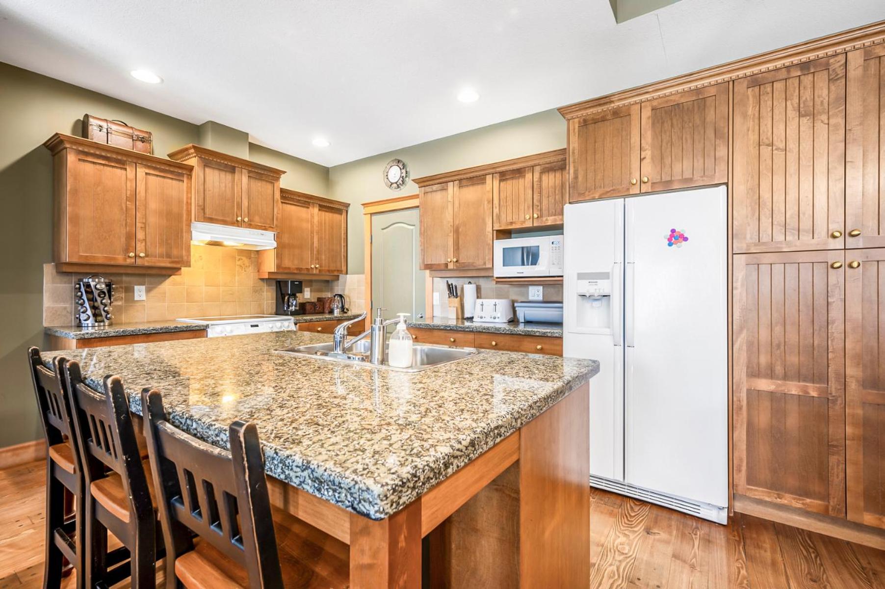 Treetops Ski Luxury Townhouse