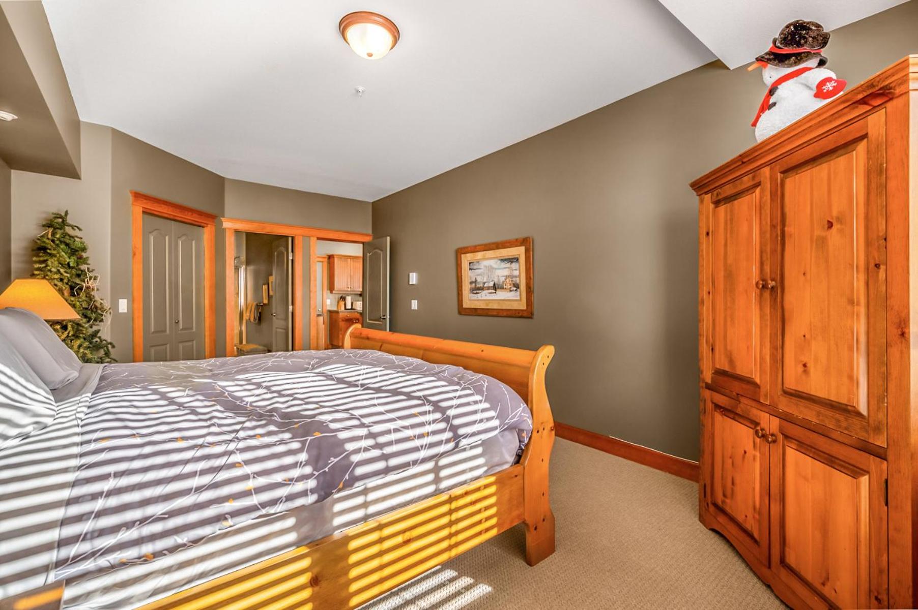 Treetops Ski Luxury Townhouse