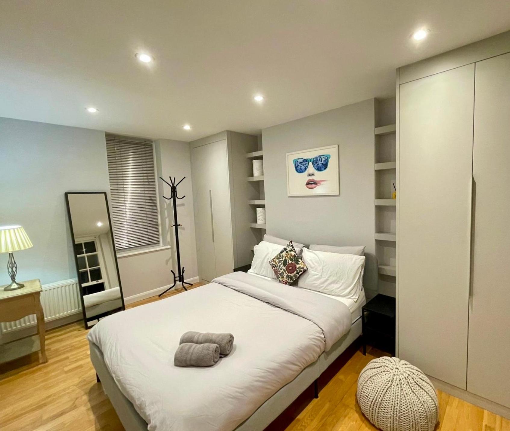 Stylish 1BR, 15 mins to Buckingham Palace, Central London