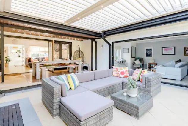 Cosy Beach House