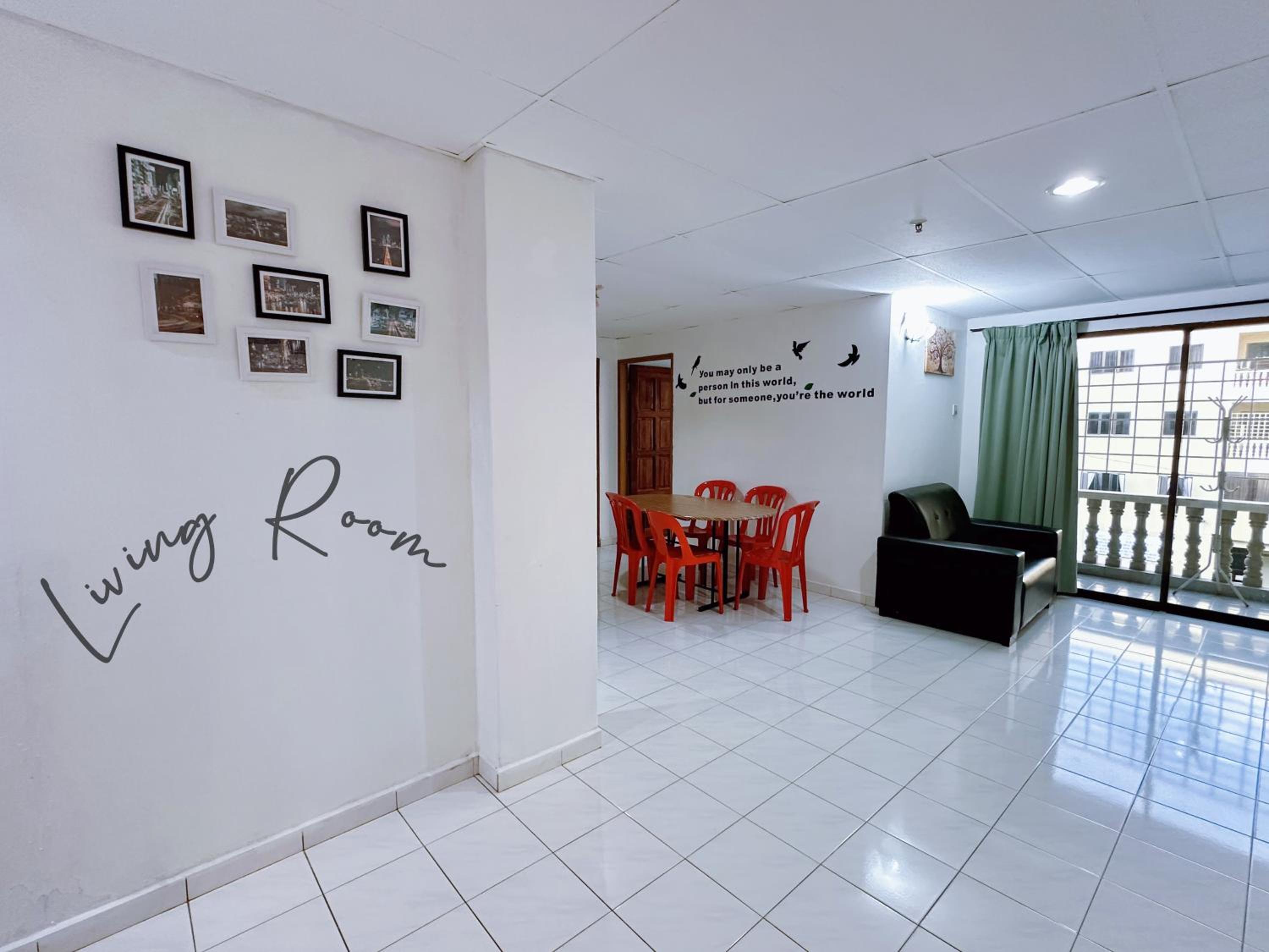 Sea & Wave #1 Coral Bay Apartment photo 5