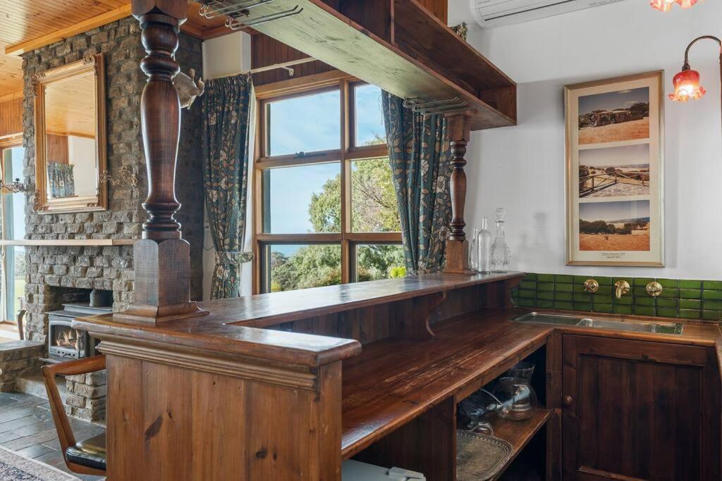 Rustic Cottage