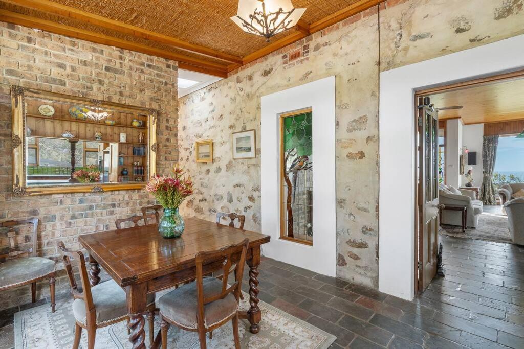Rustic Cottage