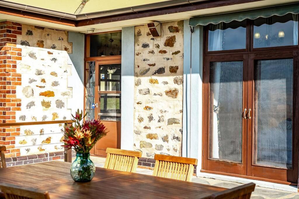 Rustic Cottage