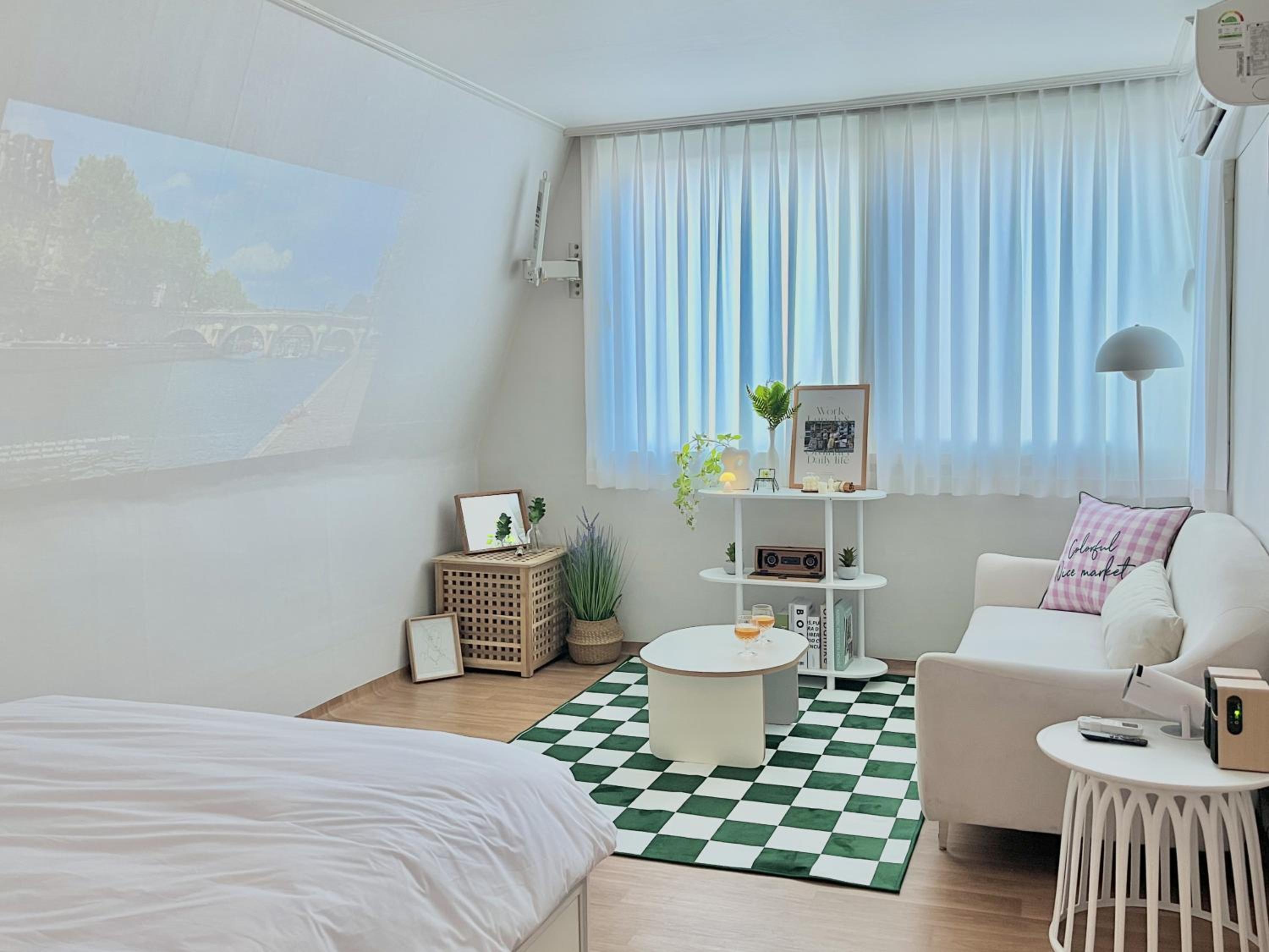 hotel room