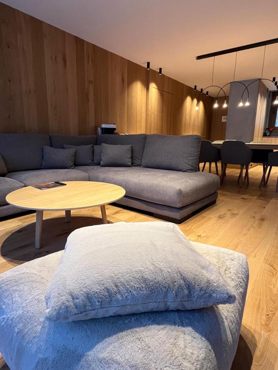 ISARD RESIDENCES & SPA by Elegant Residences