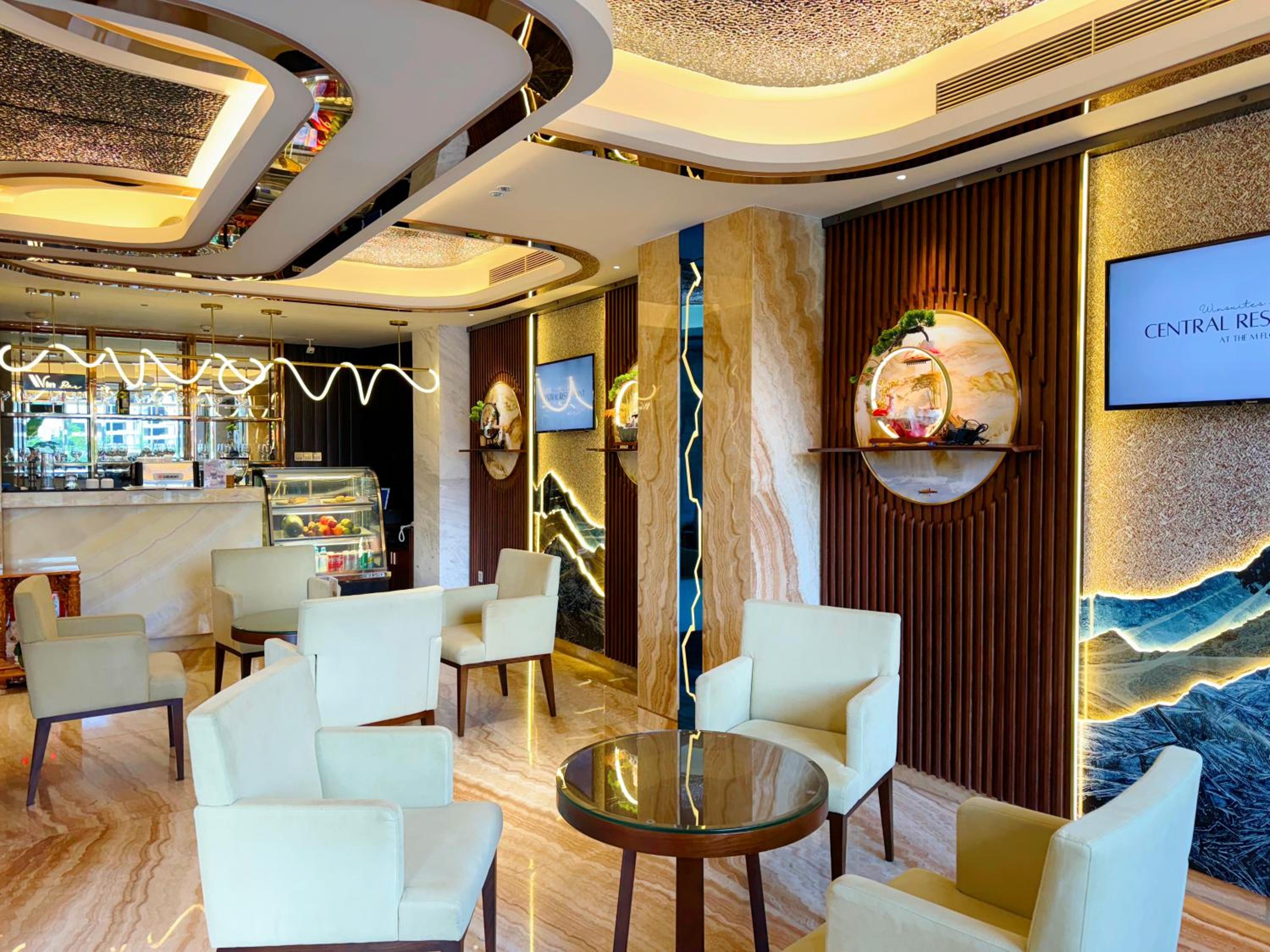 Winsuites Sai Gon Hotel 35
