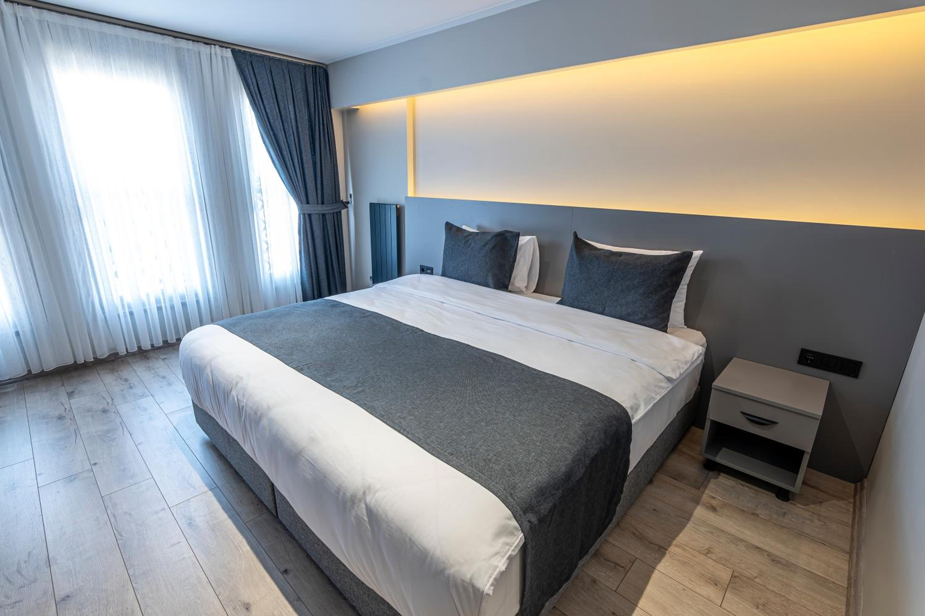 Calanthe Residence - Image 83