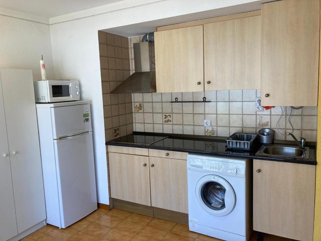 Bel appartement face piscine en RDJ