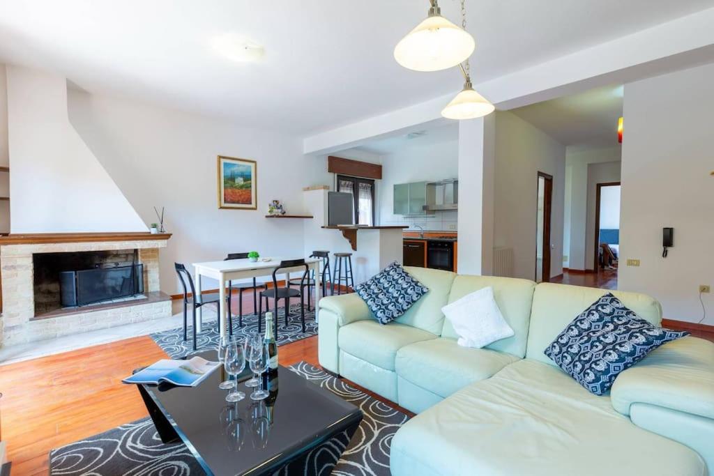 Appartamento Confortevole, Wi-Fi & Colazione Free view 2