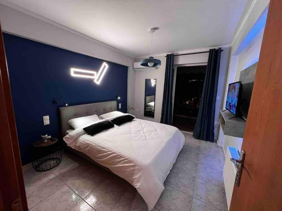 MYSTICOVE GAZI Acropolis view 3 minutes to metro Direct airport and port