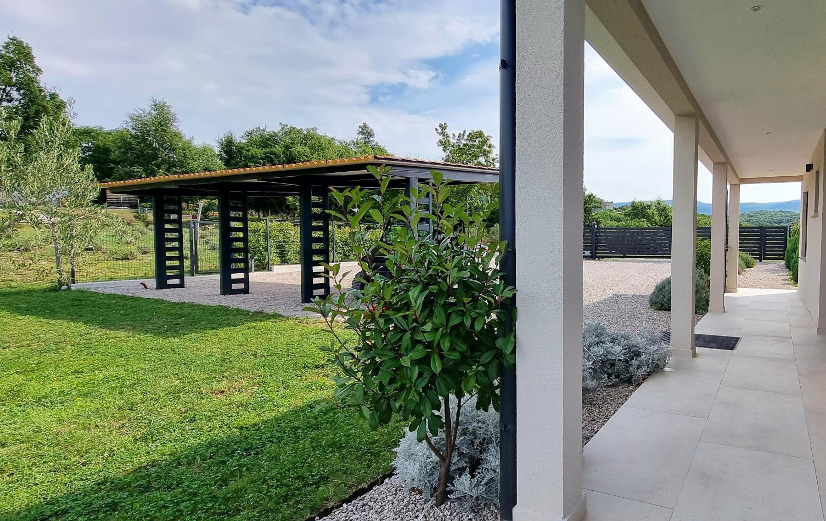 Villa Green Forest with wellness and heated salty pool