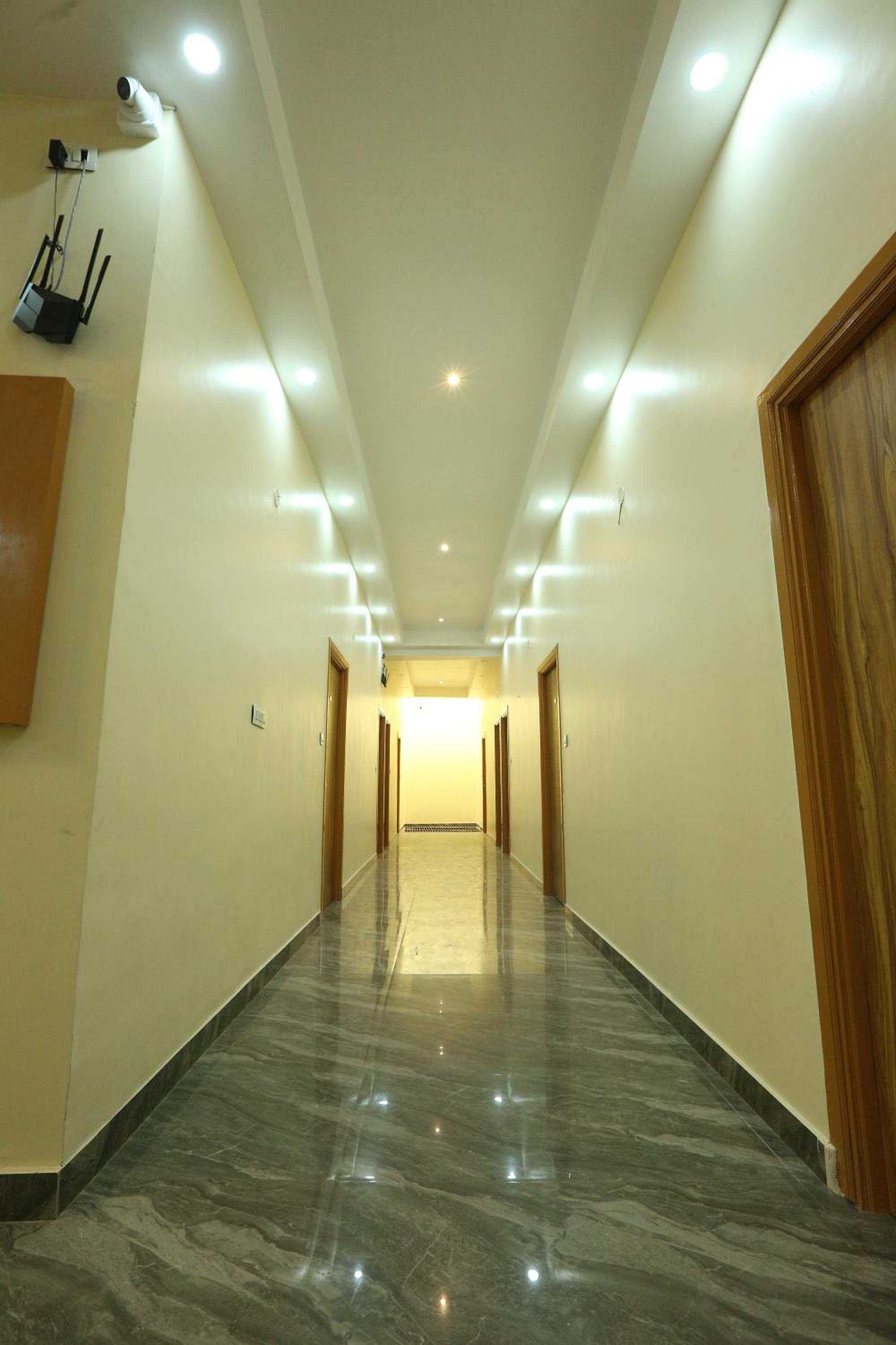 Hotel Leo Inn